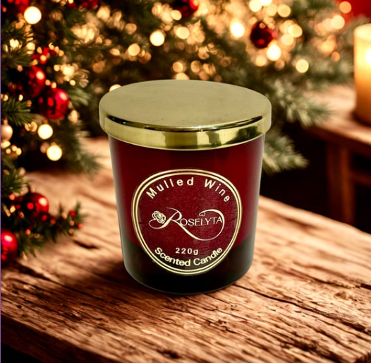 Cinnamon and apple Scented Candle